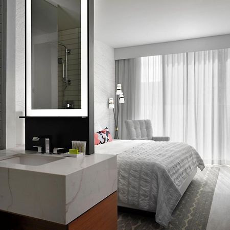 Le Meridien Denver Downtown Bagian luar foto